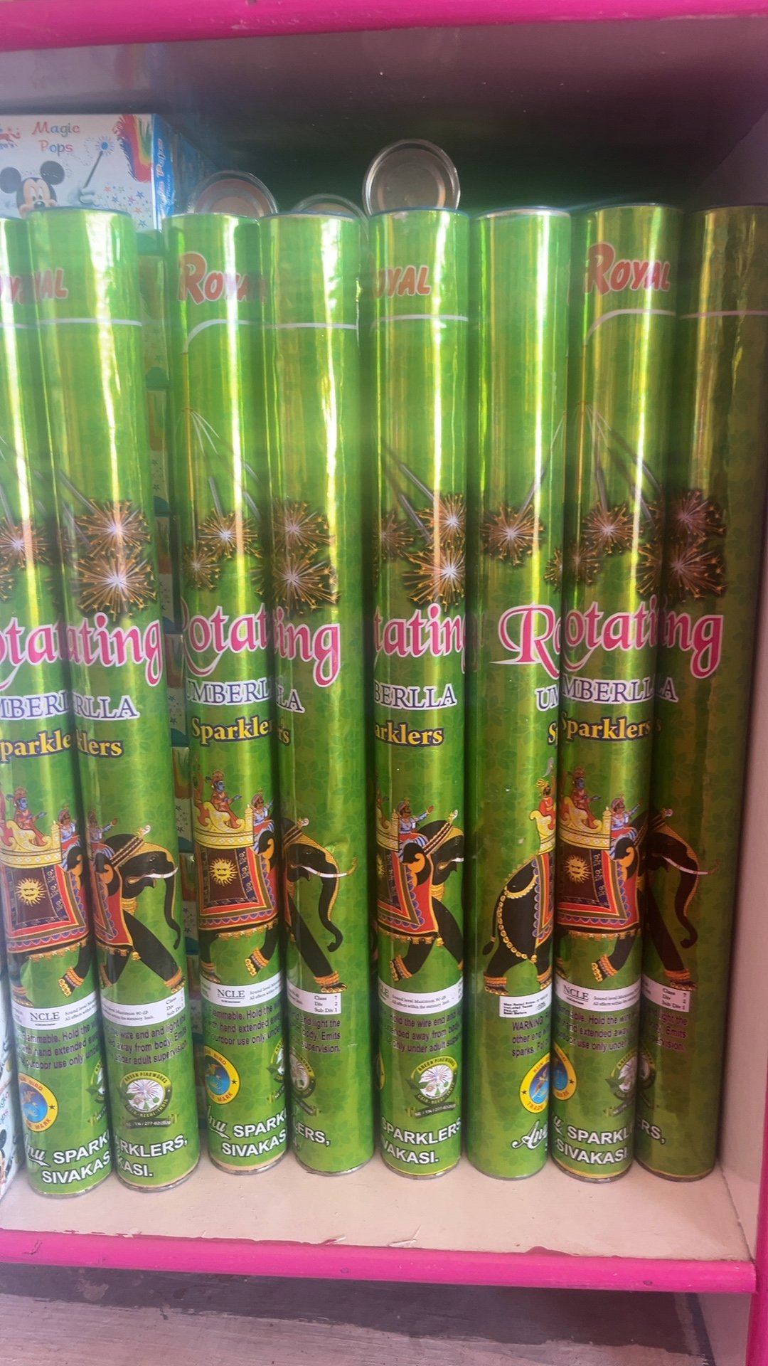 ROTATING SPARKLERS